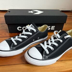 Converse Kids Allstars Black Sneakers, Size 3